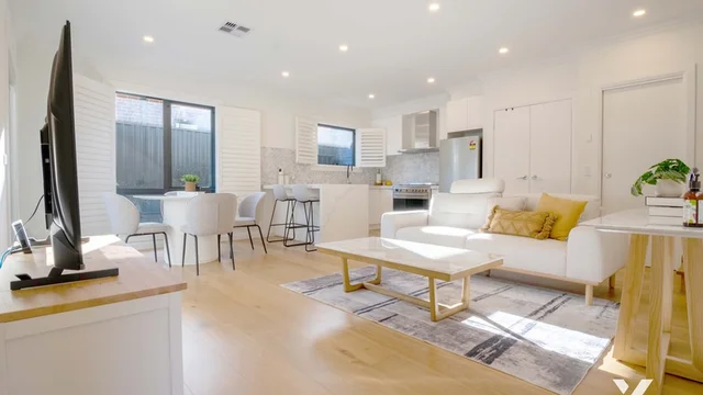 7 Lang Road, Mount Waverley VIC 3149