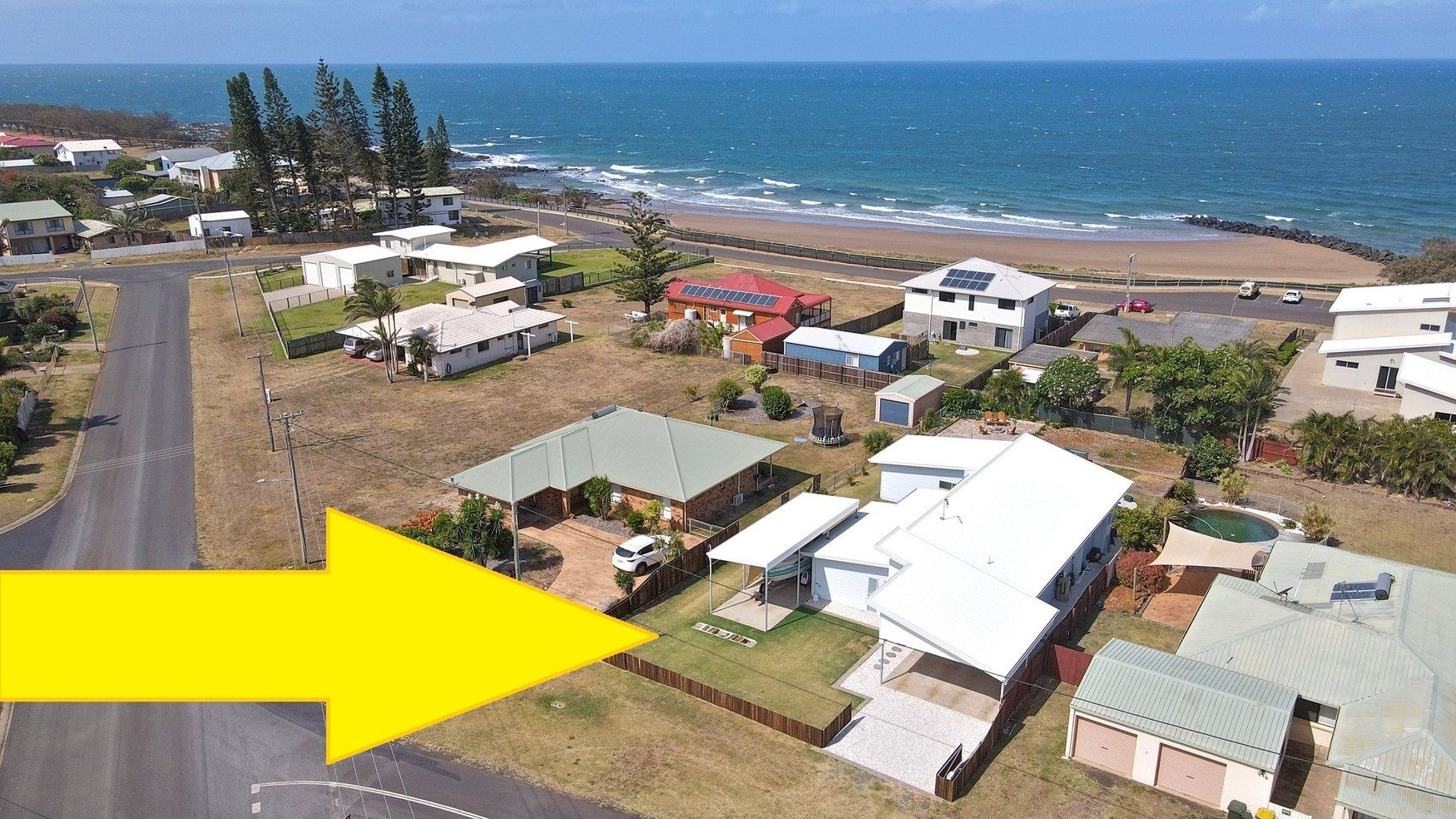 3 Nielson Avenue, Burnett Heads QLD 4670