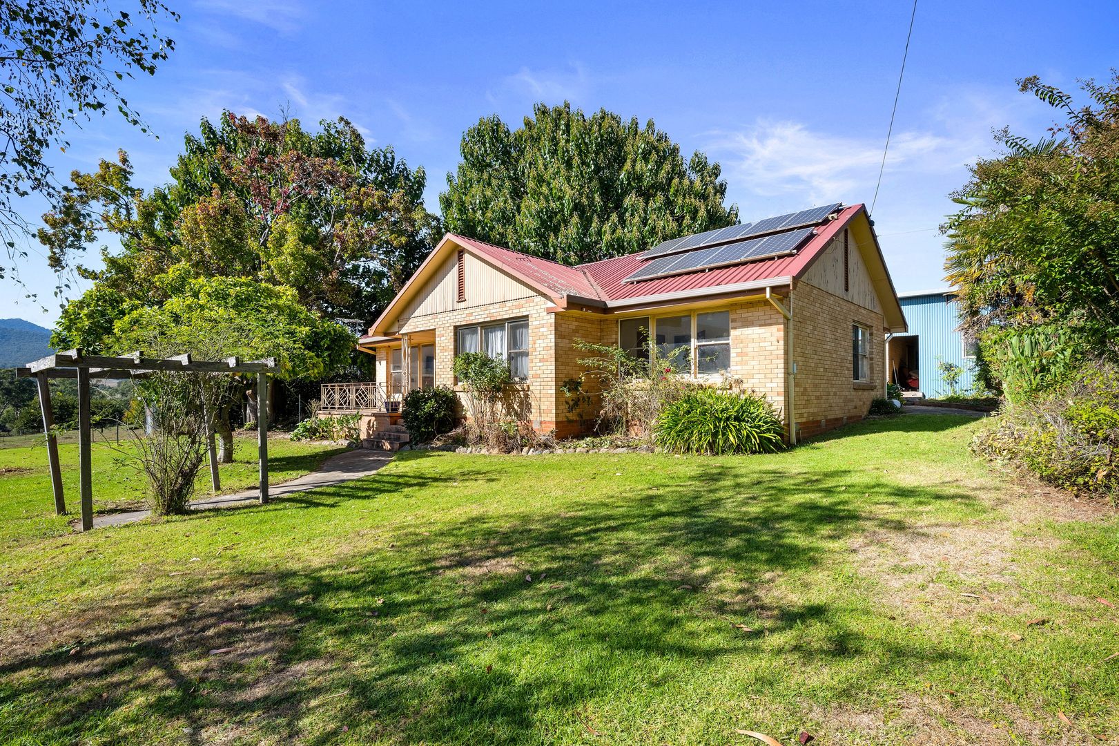 6556 Kiewa Valley Highway, Coral Bank Property History & Address