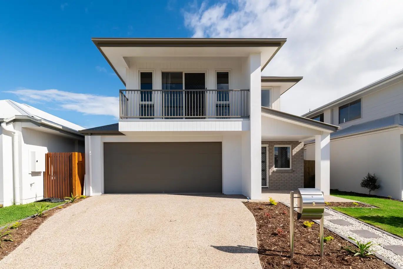 4 bedrooms House in 5 Compass Way NEWPORT QLD, 4020