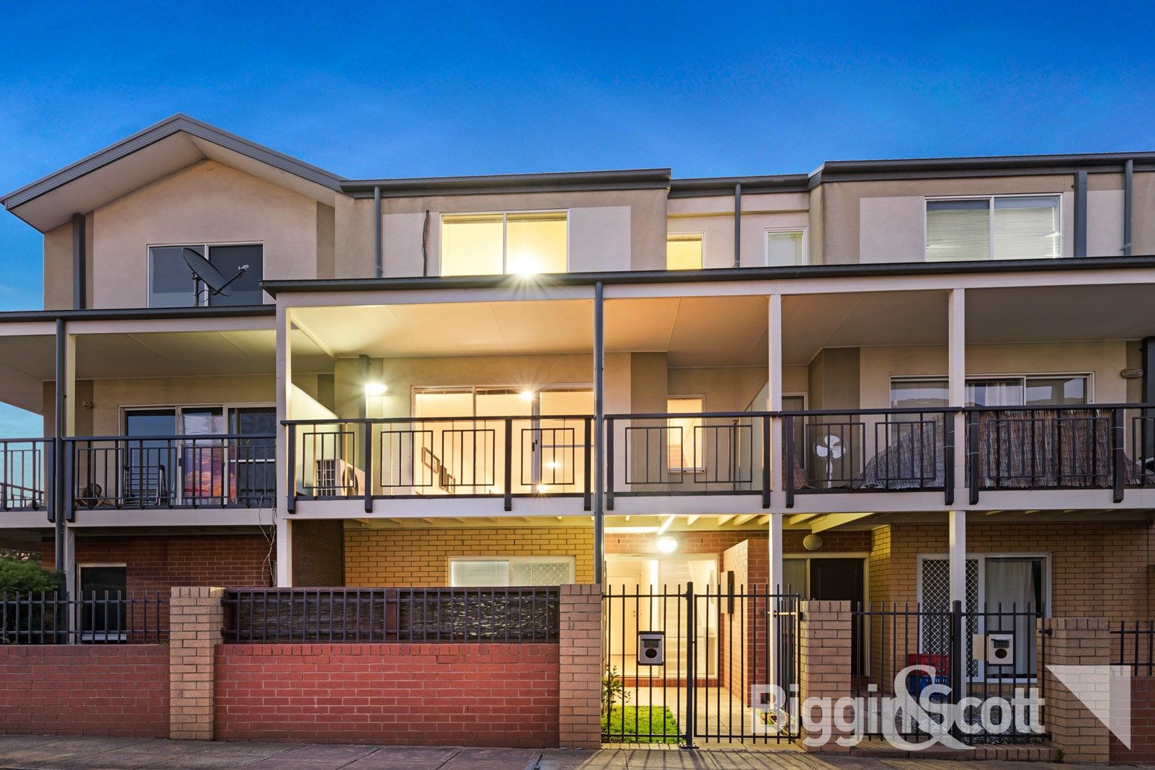 2 Kynoch Lane, Maribyrnong VIC 3032, Image 0