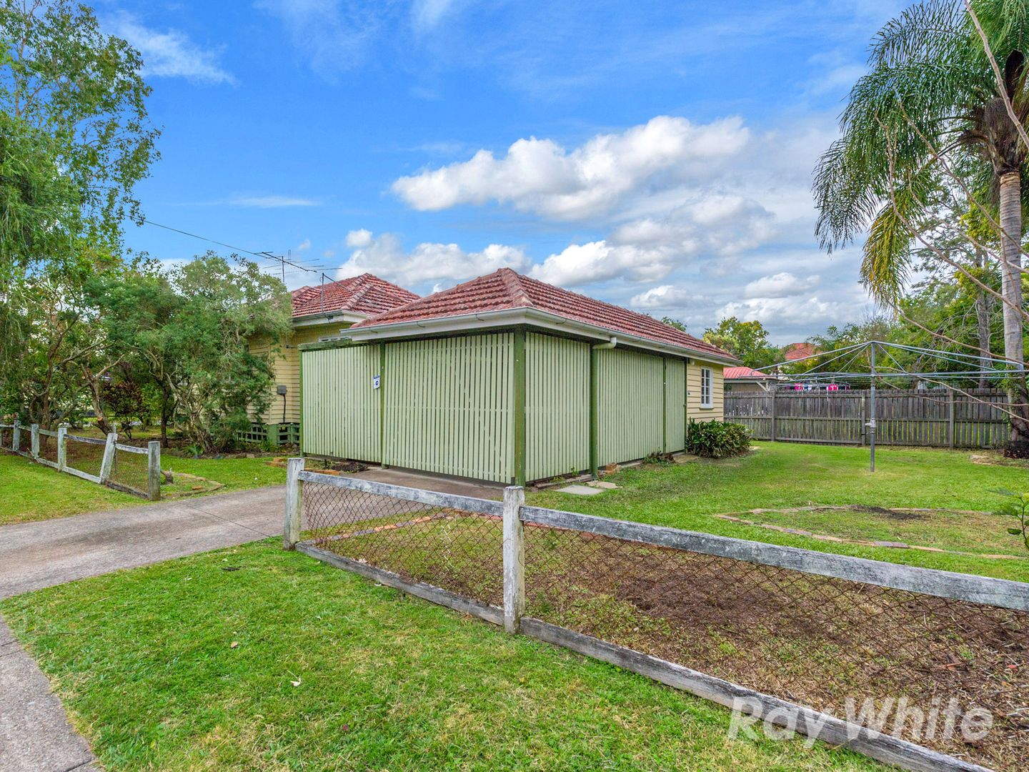 47 Bowral Street, Alderley QLD 4051, Image 2