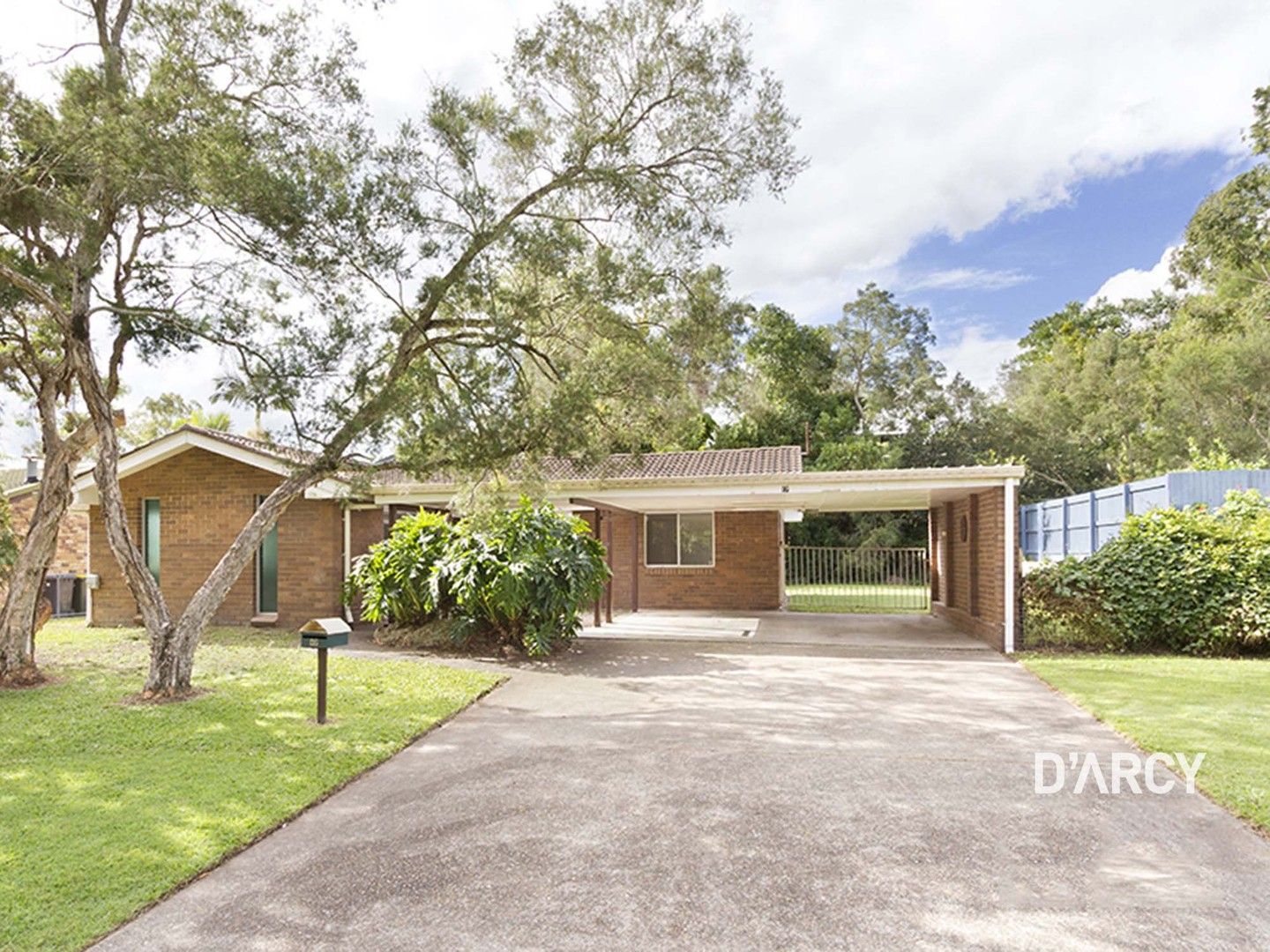 3 bedrooms House in 17 Pirrie street THE GAP QLD, 4061