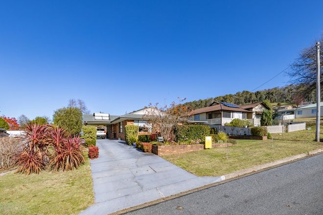 Picture of 19 Bartoman Street, BATLOW NSW 2730