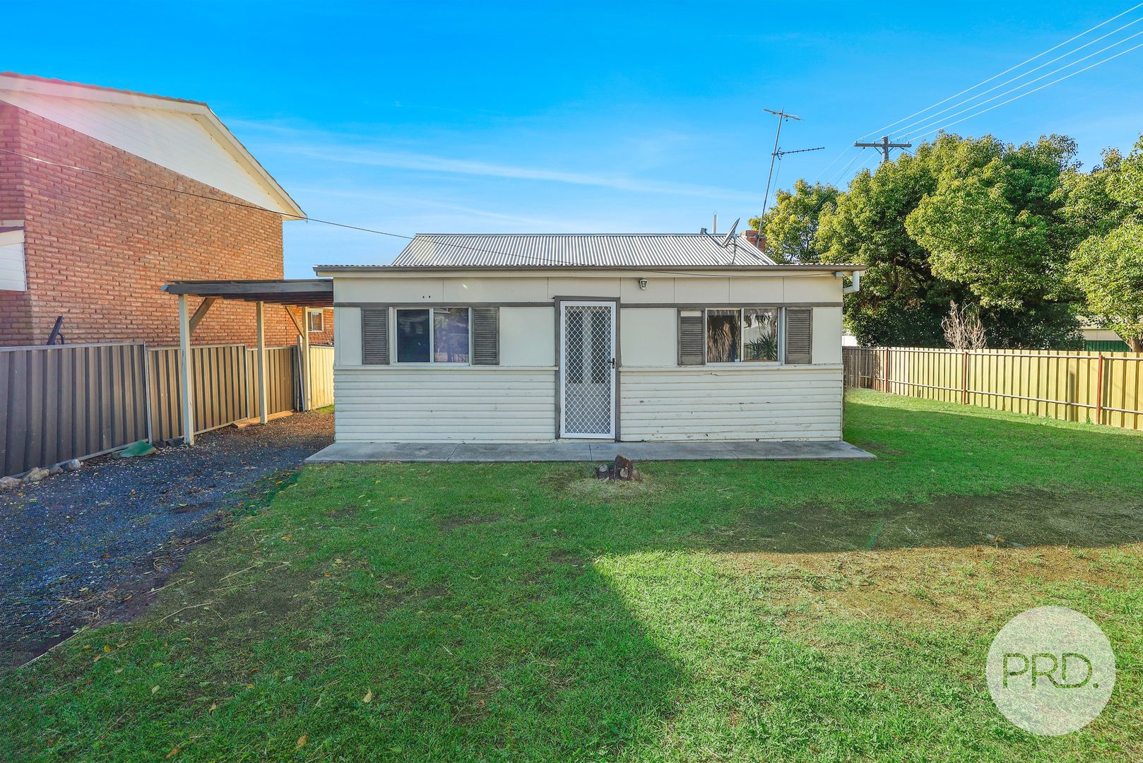 56 Kathleen Street, Tamworth NSW 2340, Image 2