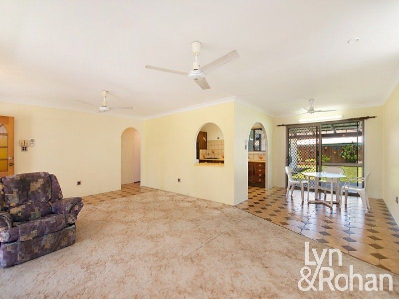 75 Whitsunday Drive, Kirwan QLD 4817, Image 2