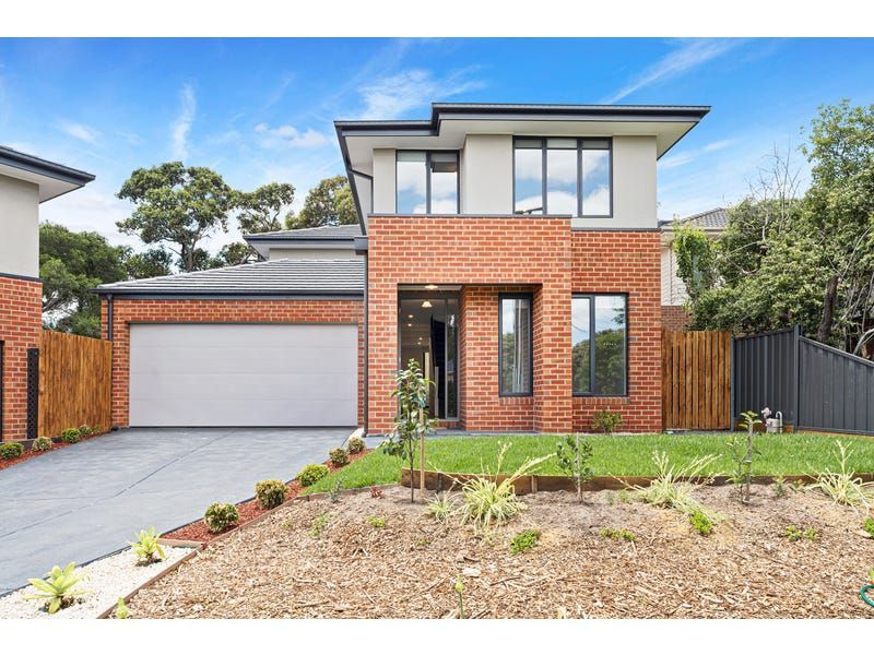5 bedrooms House in 2/4 Altona Court DONCASTER EAST VIC, 3109
