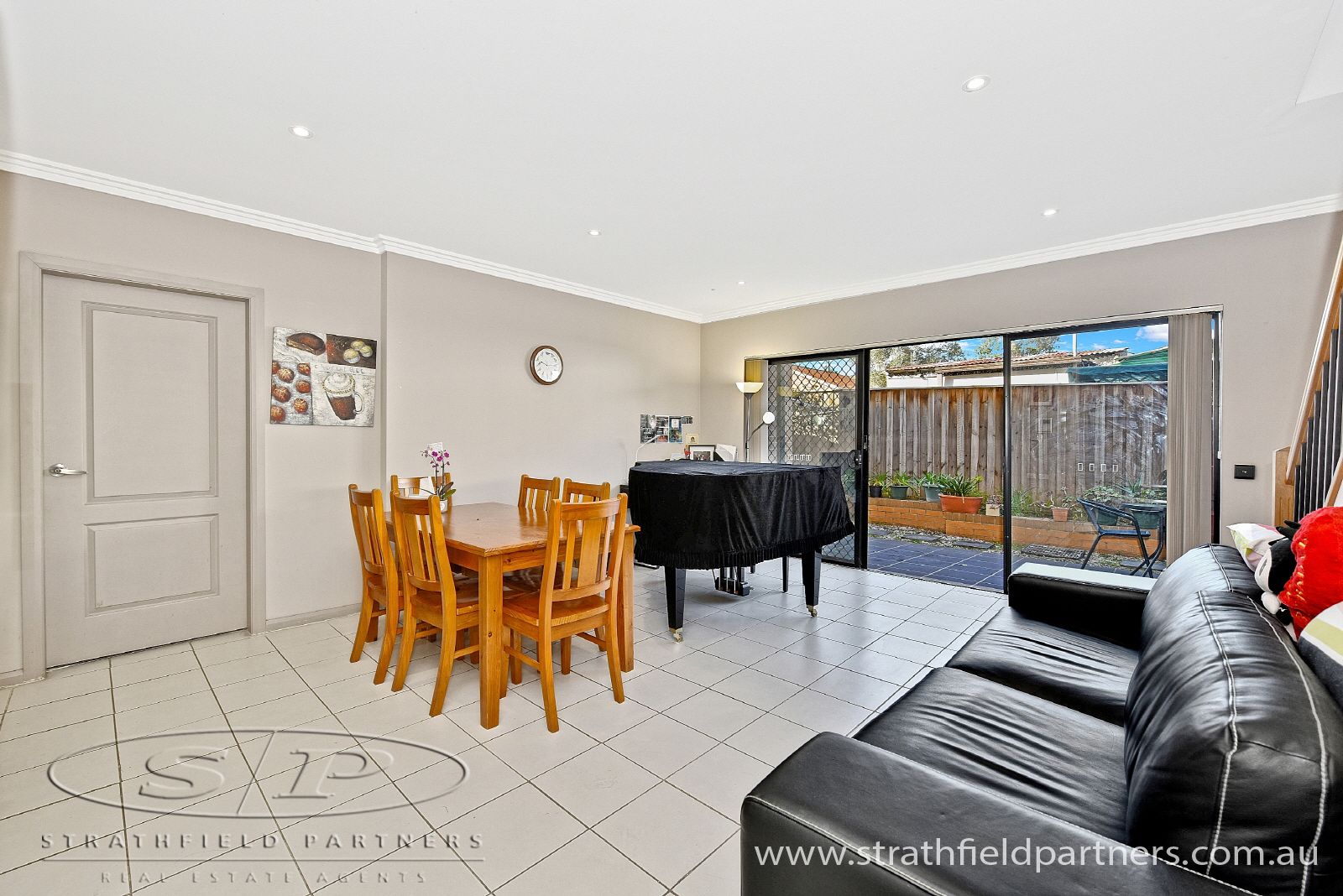 3/8 Haig Avenue, Georges Hall NSW 2198, Image 1