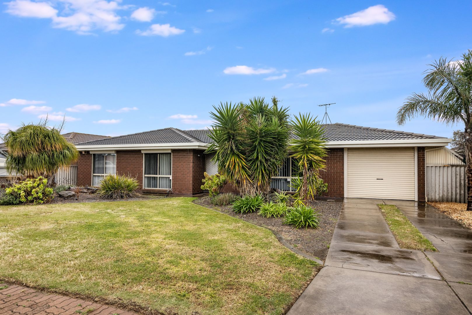 14 Oronsay Drive, North Haven SA 5018, Image 2