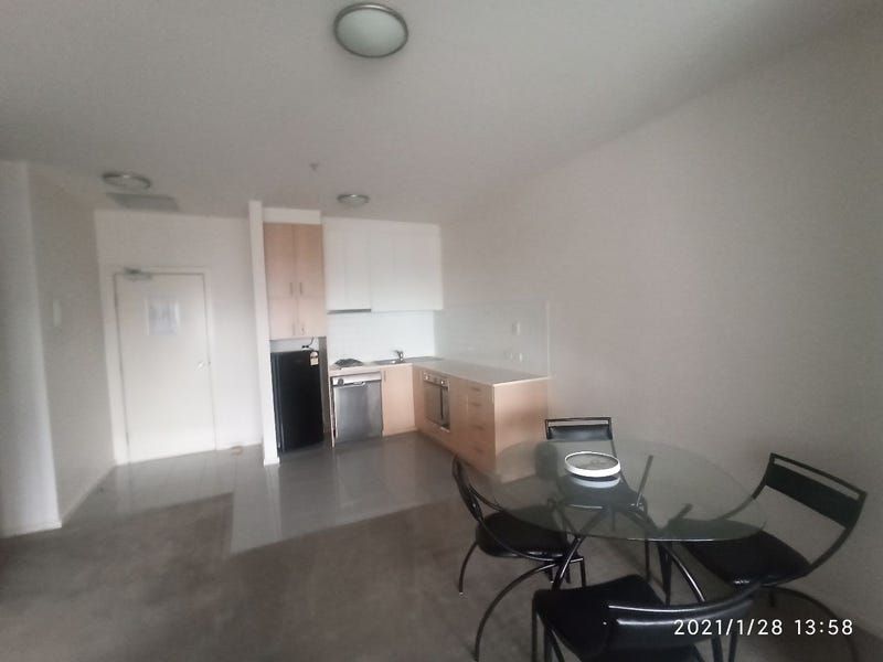 2 bedrooms Apartment / Unit / Flat in 2204/250 Elizabeth Street MELBOURNE VIC, 3000