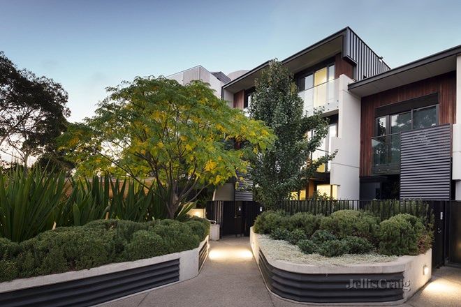 Picture of 2/110 Keppel Street, CARLTON VIC 3053