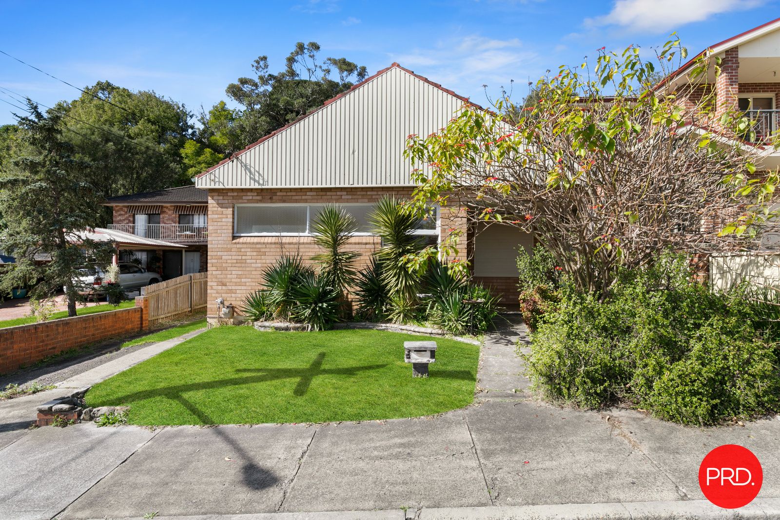 3 bedrooms House in 45 Dowling Street BARDWELL VALLEY NSW, 2207