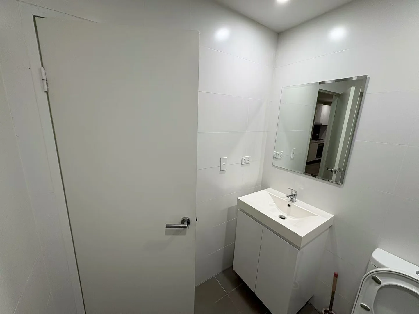 Additional image 14 of WeChat: KRL119 L1/ 99-101 Dalmeny Ave, Rosebery NSW 2018