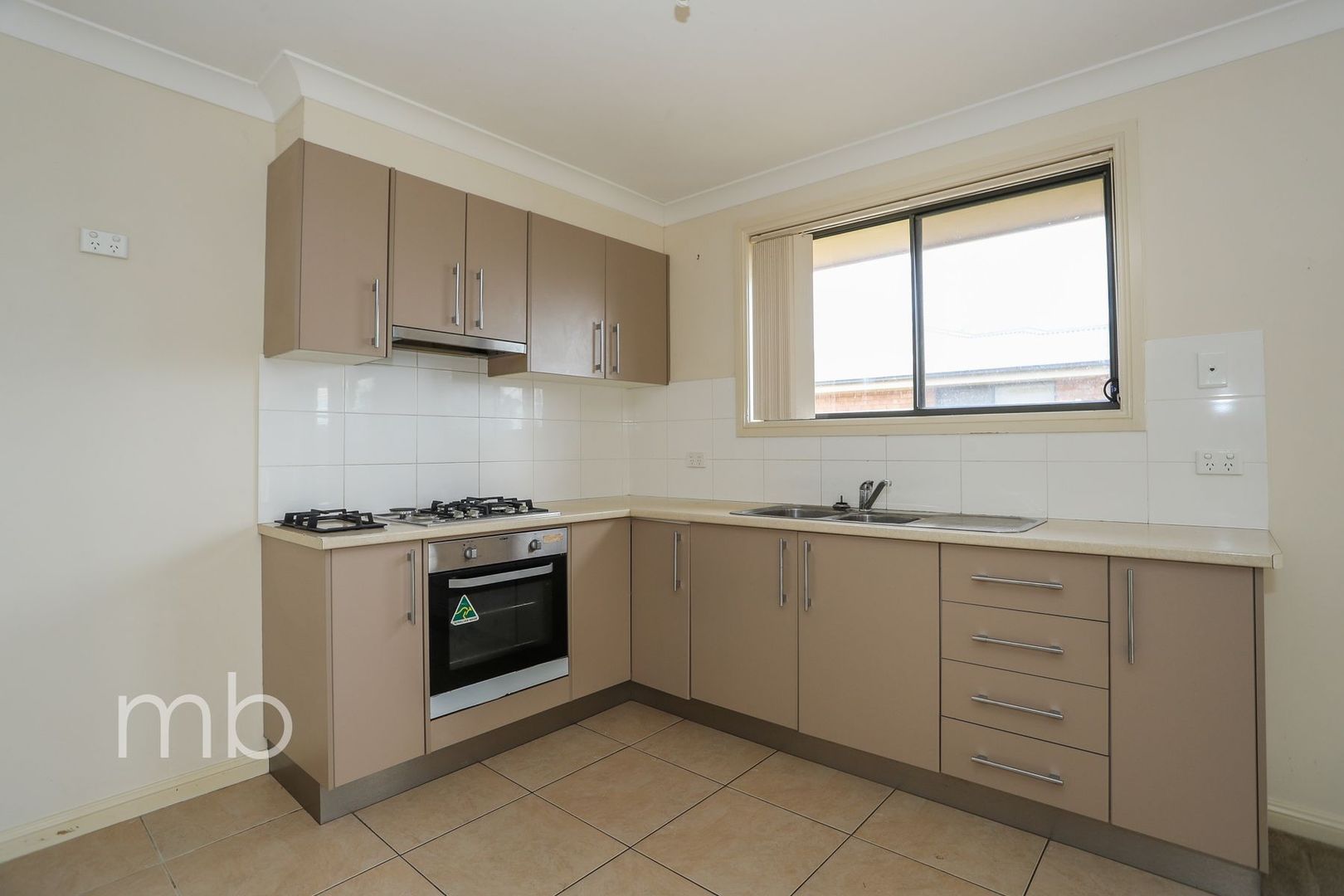 2 Etna Street, Orange NSW 2800, Image 2