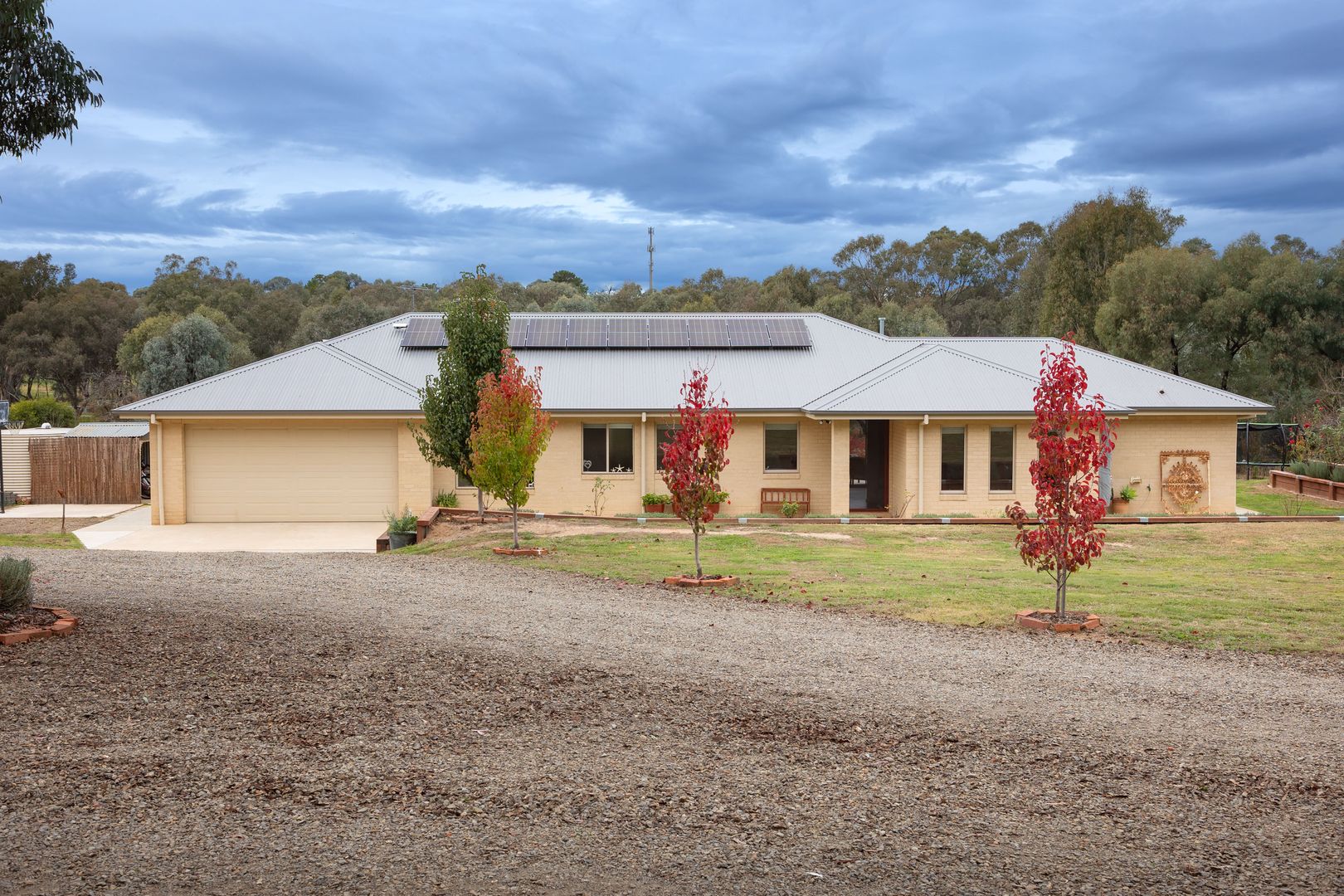 26 Barkers Road, Chiltern VIC 3683, Image 2