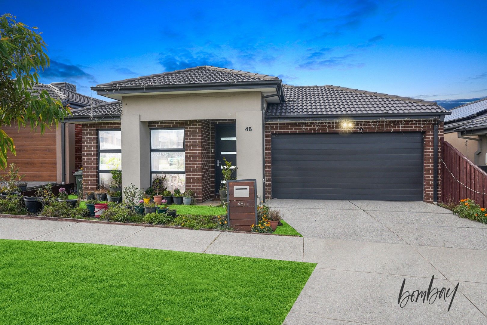 4 bedrooms House in 48 Ramornie Loop WOLLERT VIC, 3750