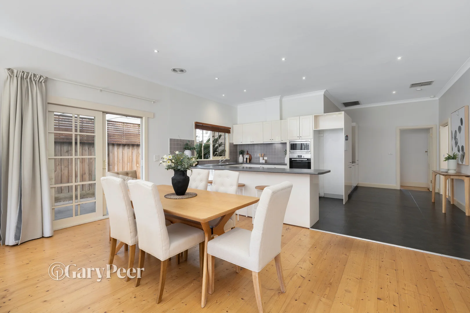 Additional image 4 of 18 Russell Street, Caulfield South VIC 3162