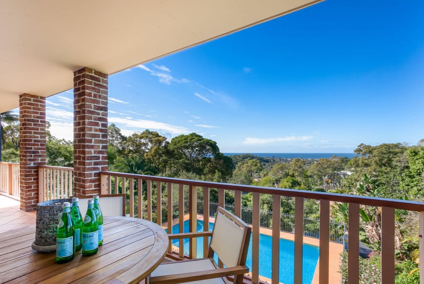 4 bedrooms House in 5 Marinna Road ELANORA HEIGHTS NSW, 2101