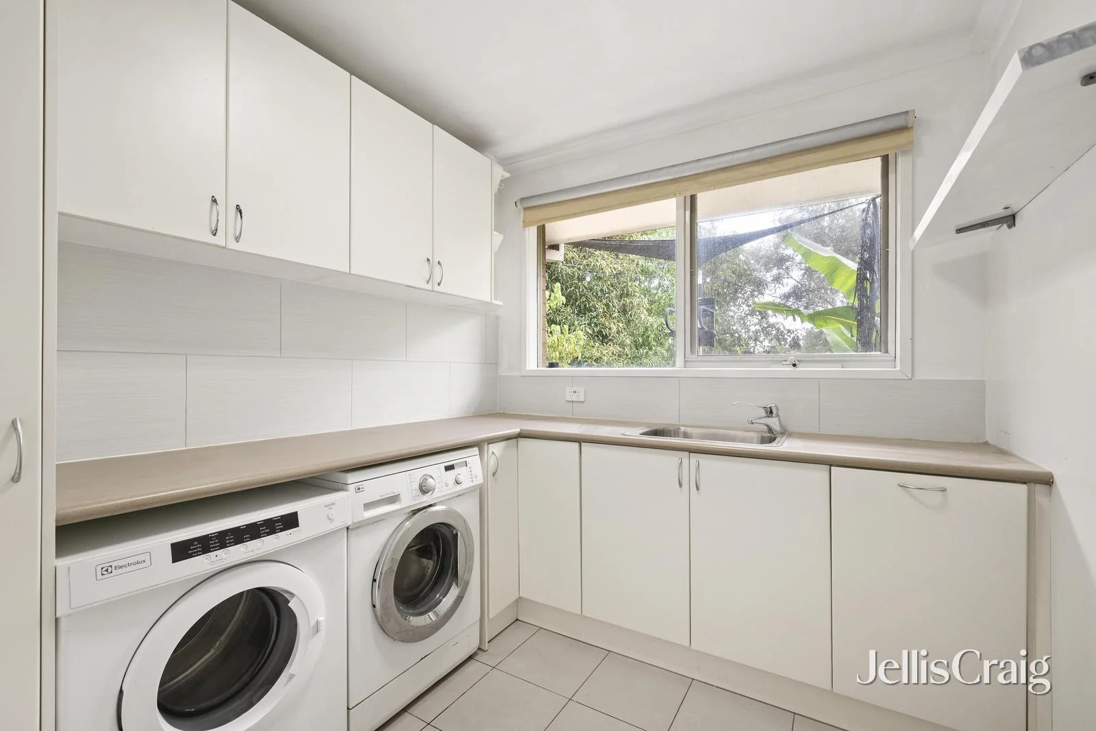 Additional image 9 of 2 Kara Court, Montrose VIC 3765