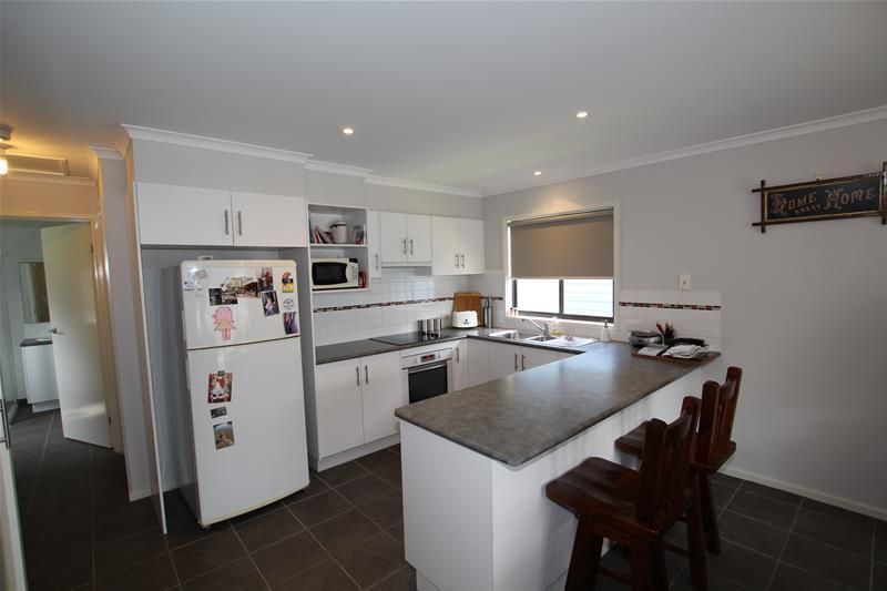 91 Hopkins River Holiday Park, Warrnambool VIC 3280, Image 2