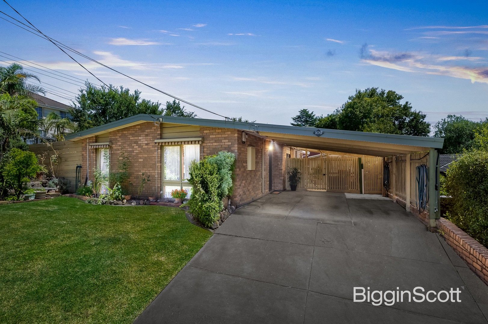 109 Springvale Road, Glen Waverley VIC 3150, Image 0