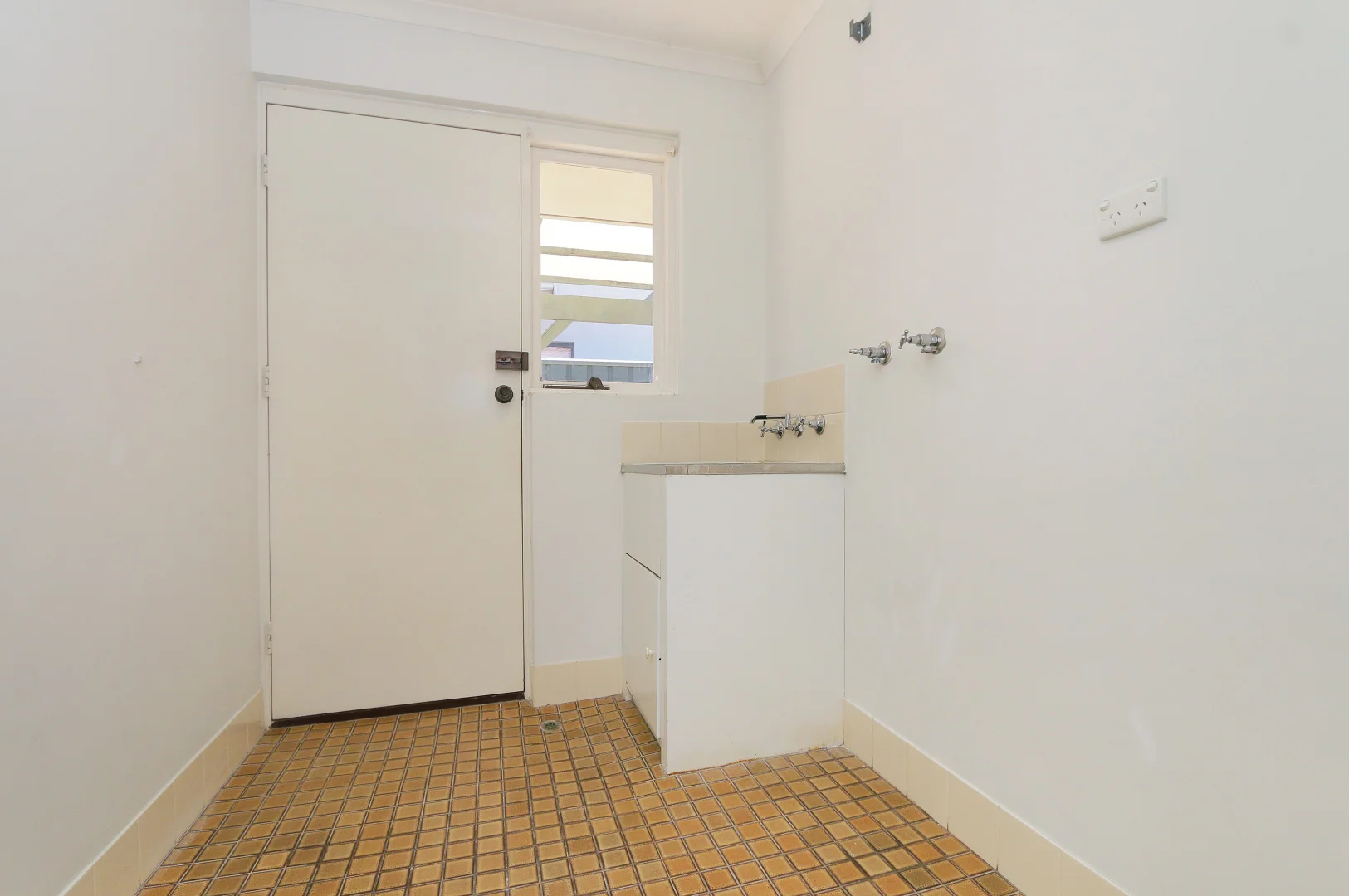 Additional image 18 of 2/2 Lakeside Tce, Mount Pleasant WA 6153