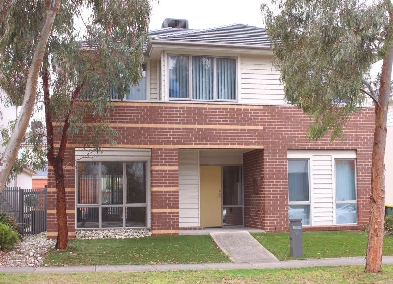 4 bedrooms House in 18 William Street PARKVILLE VIC, 3052