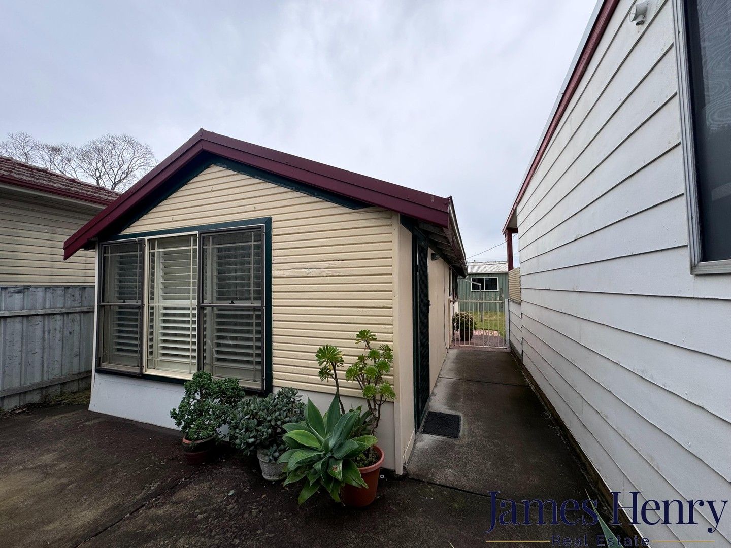 1 bedrooms Studio in 2/3 Fletcher Street BERESFIELD NSW, 2322