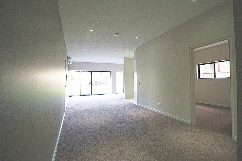 4/36 burwood rd, Burwood Heights NSW 2136, Image 1