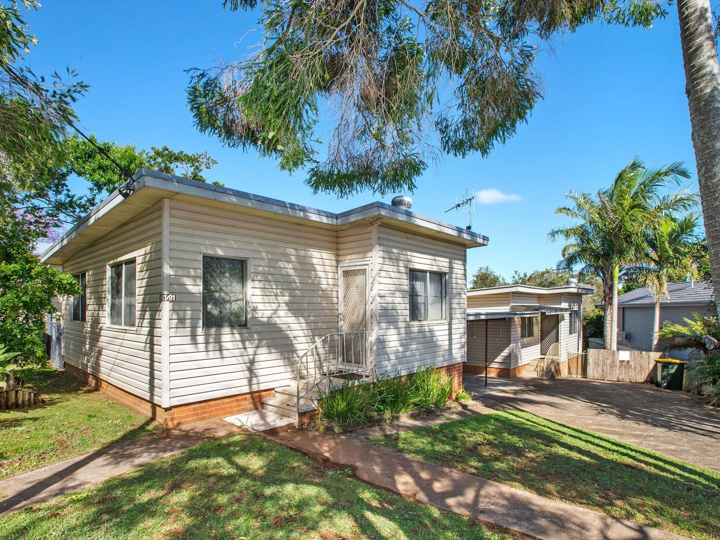 91 Lake Road, Port Macquarie NSW 2444, Image 1