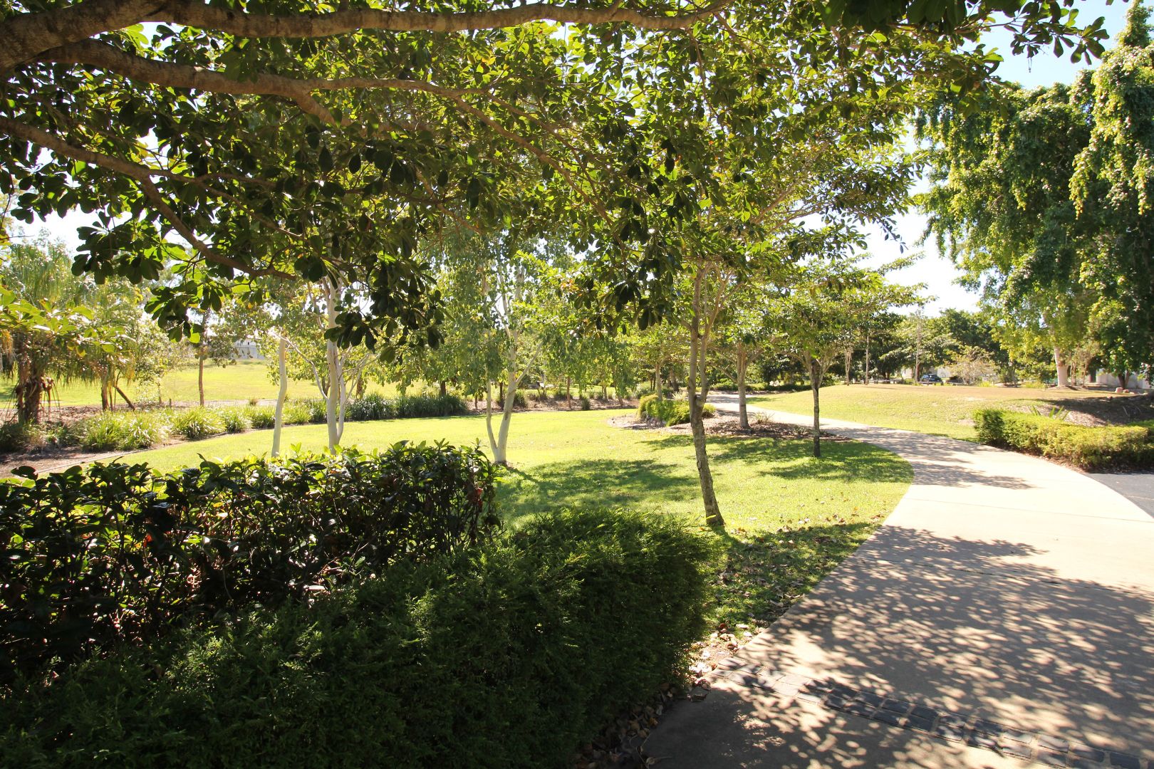 7 Sanctum Boulevard, Mount Low QLD 4818, Image 2