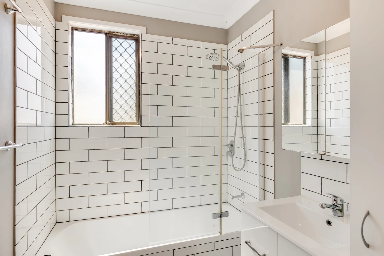 Additional image 10 of 21 Seppelt Street, Wilsonton Heights QLD 4350