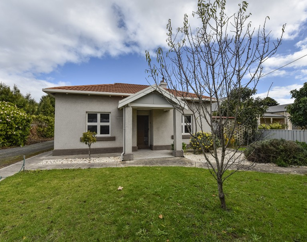136 Mount Gambier Road, Millicent SA 5280