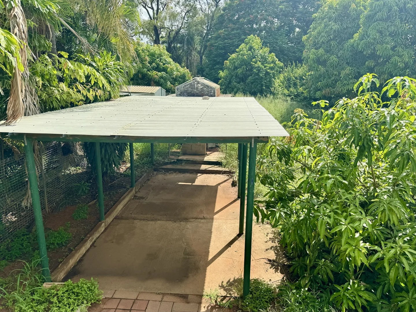 Additional image 11 of 29 RENIER Crescent, Moranbah QLD 4744