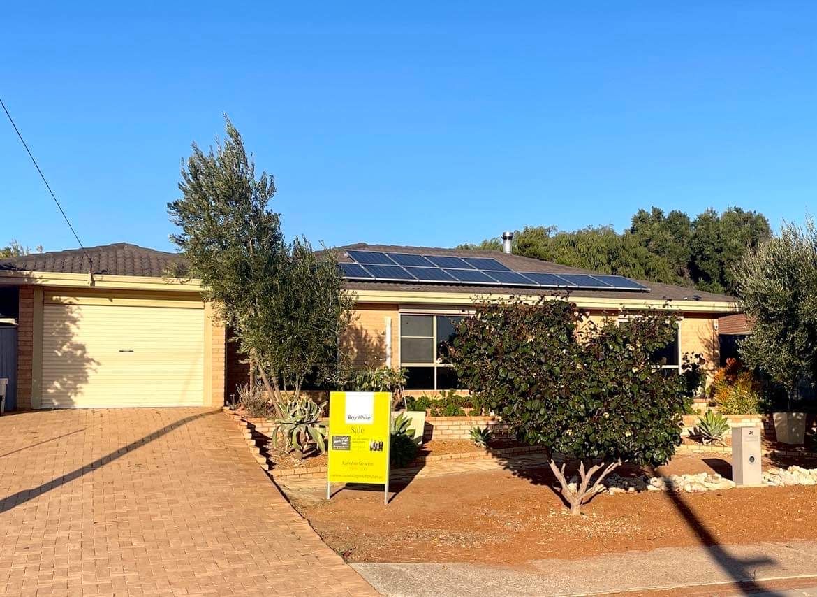 4 bedrooms House in 25 Forden Street MOUNT TARCOOLA WA, 6530