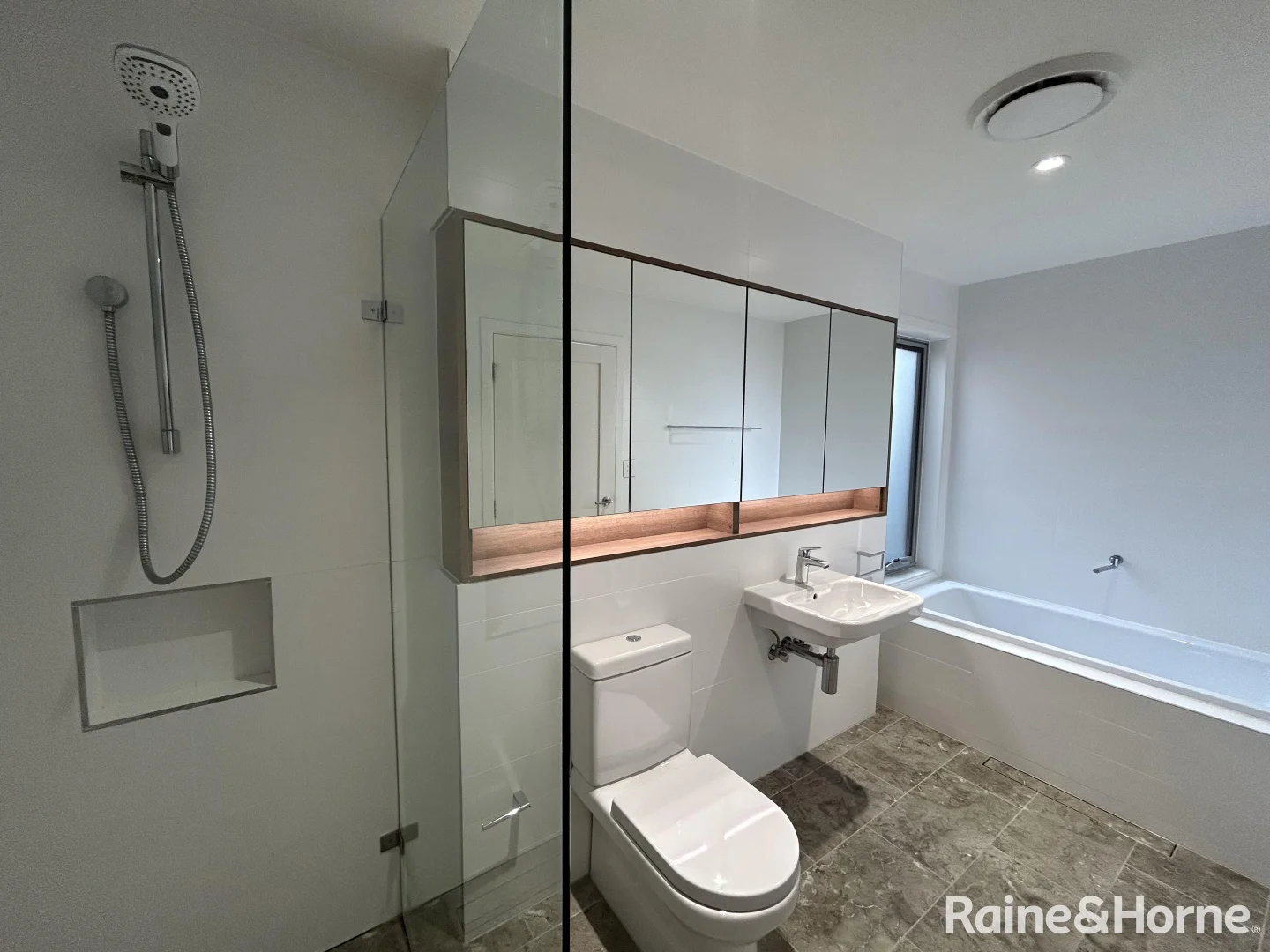 Additional image 6 of 16/1 Martha Street, Bowral NSW 2576