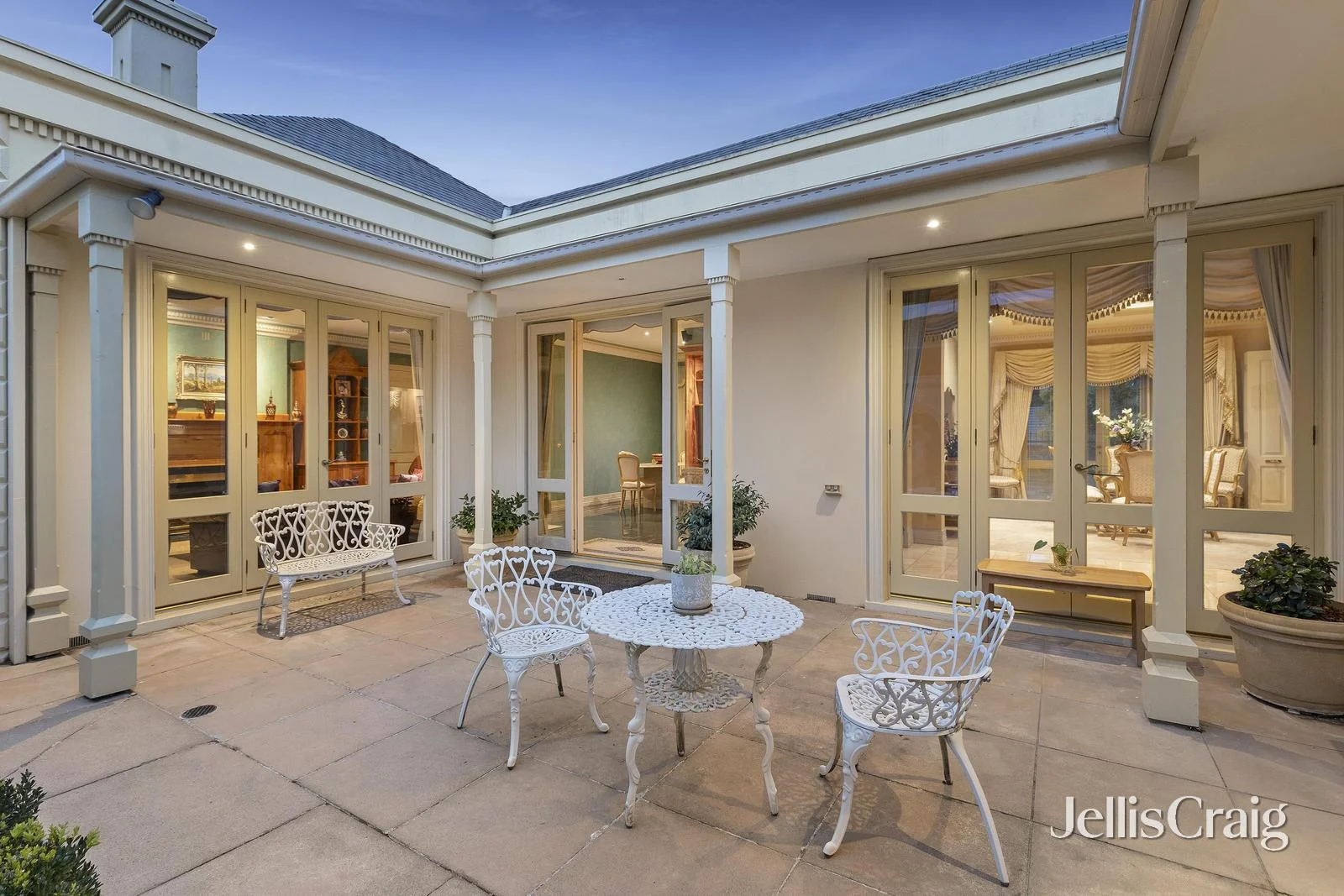 Additional image 16 of 2 Lyric Court, Warranwood VIC 3134