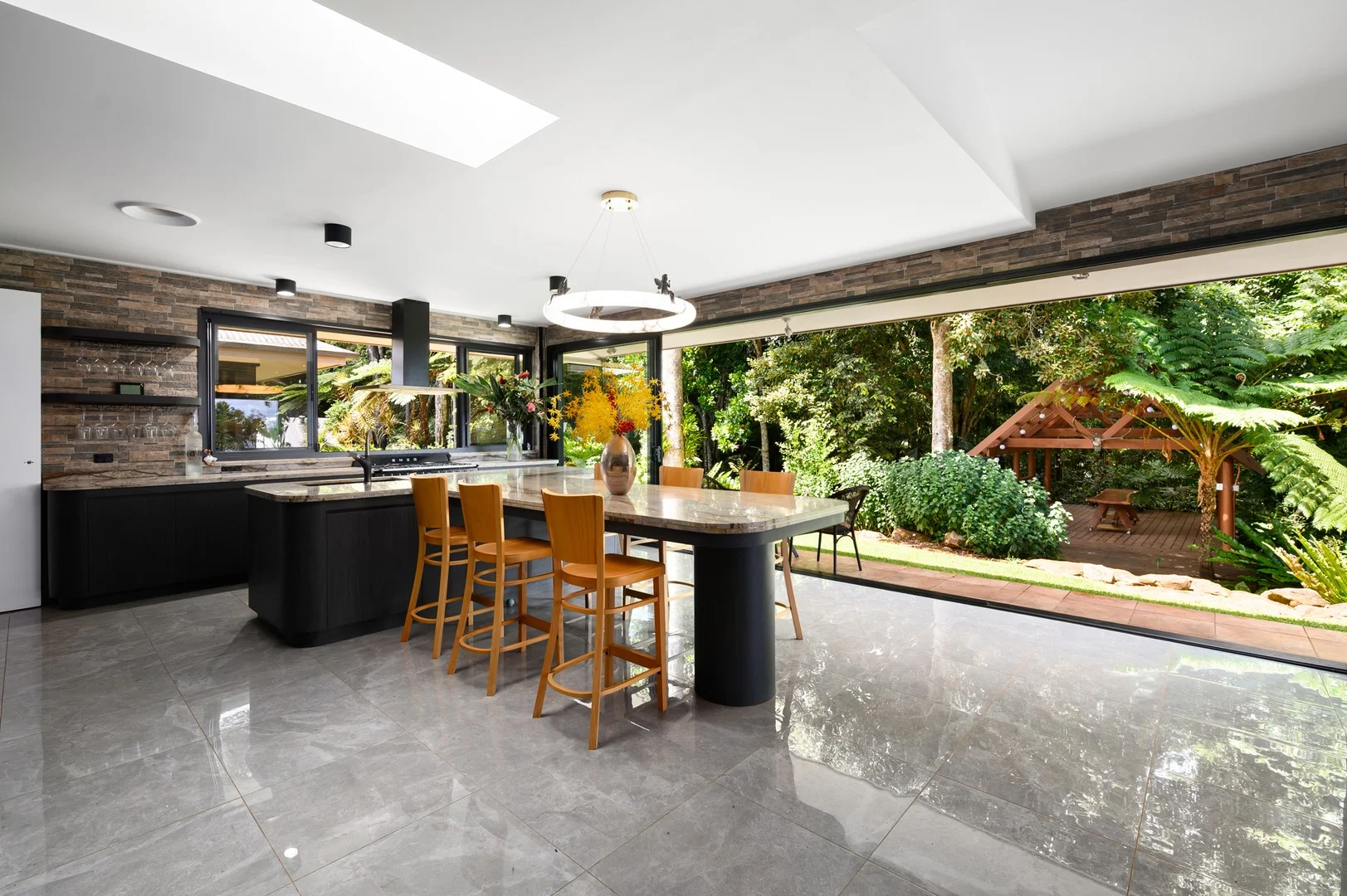 71-73 Lahey Road, Tamborine Mountain QLD 4272