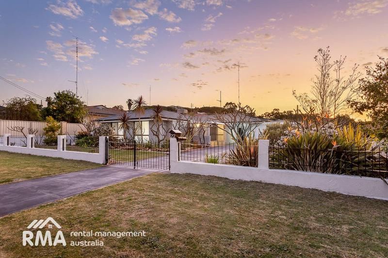 3 bedrooms House in 22 Murray Drive WITHERS WA, 6230