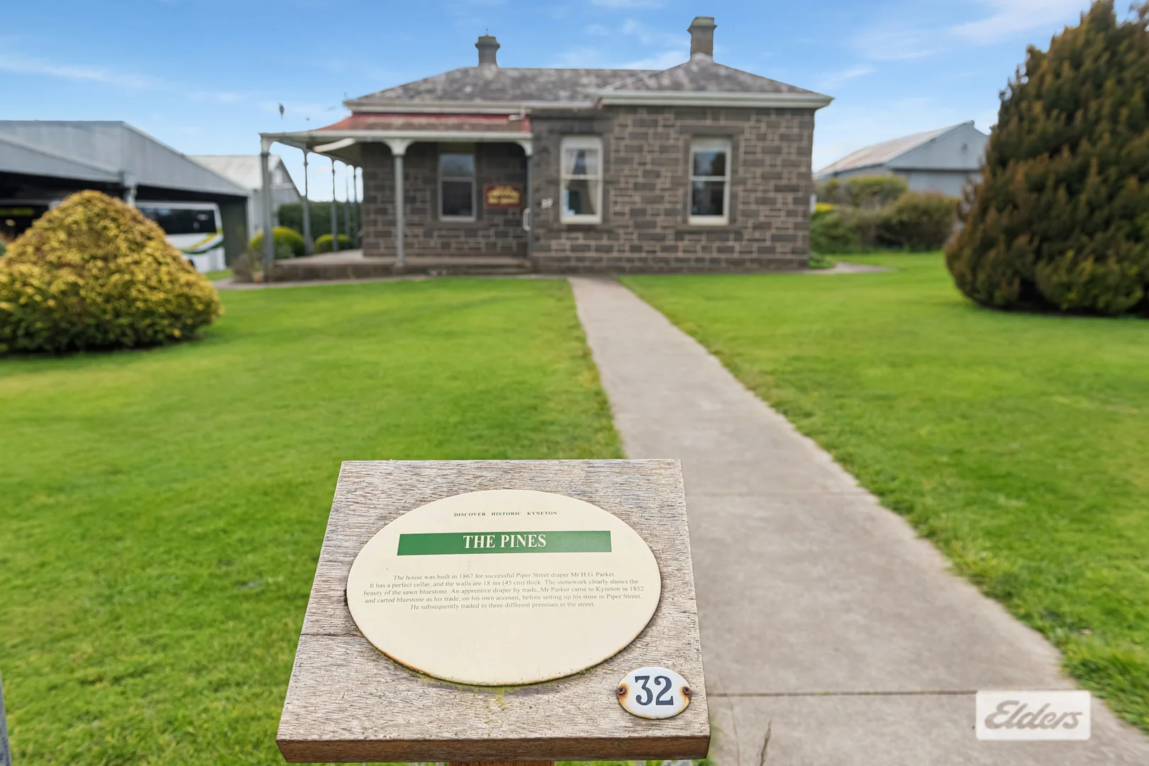 Kyneton VIC 3444 photo 5