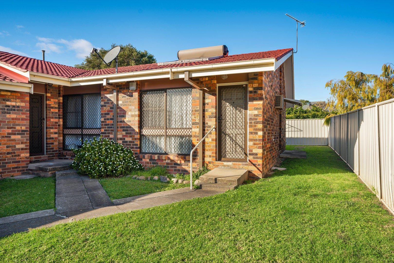 4/2 Campbell Place, Nowra NSW 2541, Image 0