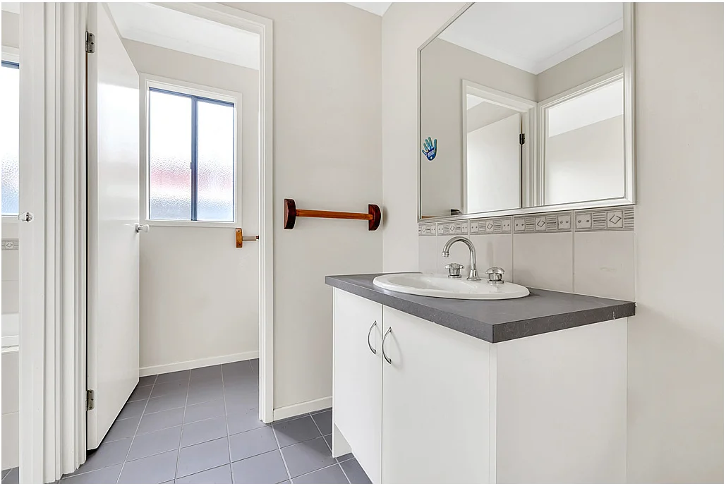 Additional image 9 of 3 Stringybark Close, Manor Lakes VIC 3024