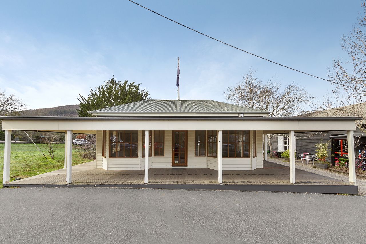 690 Mount Macedon Road, Mount MacEdon VIC 3441, Image 1