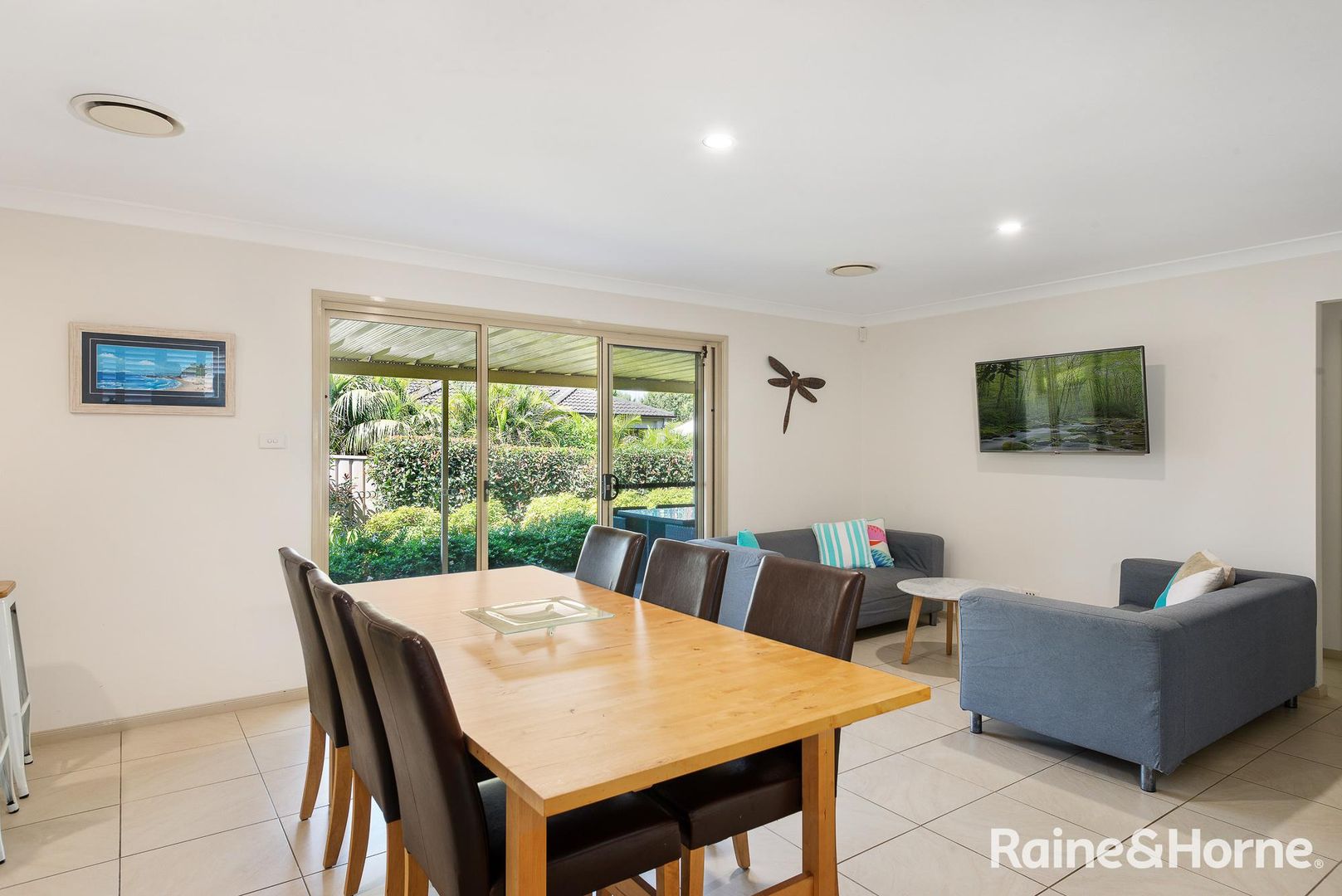 41 Emerald Drive, Meroo Meadow NSW 2540, Image 2