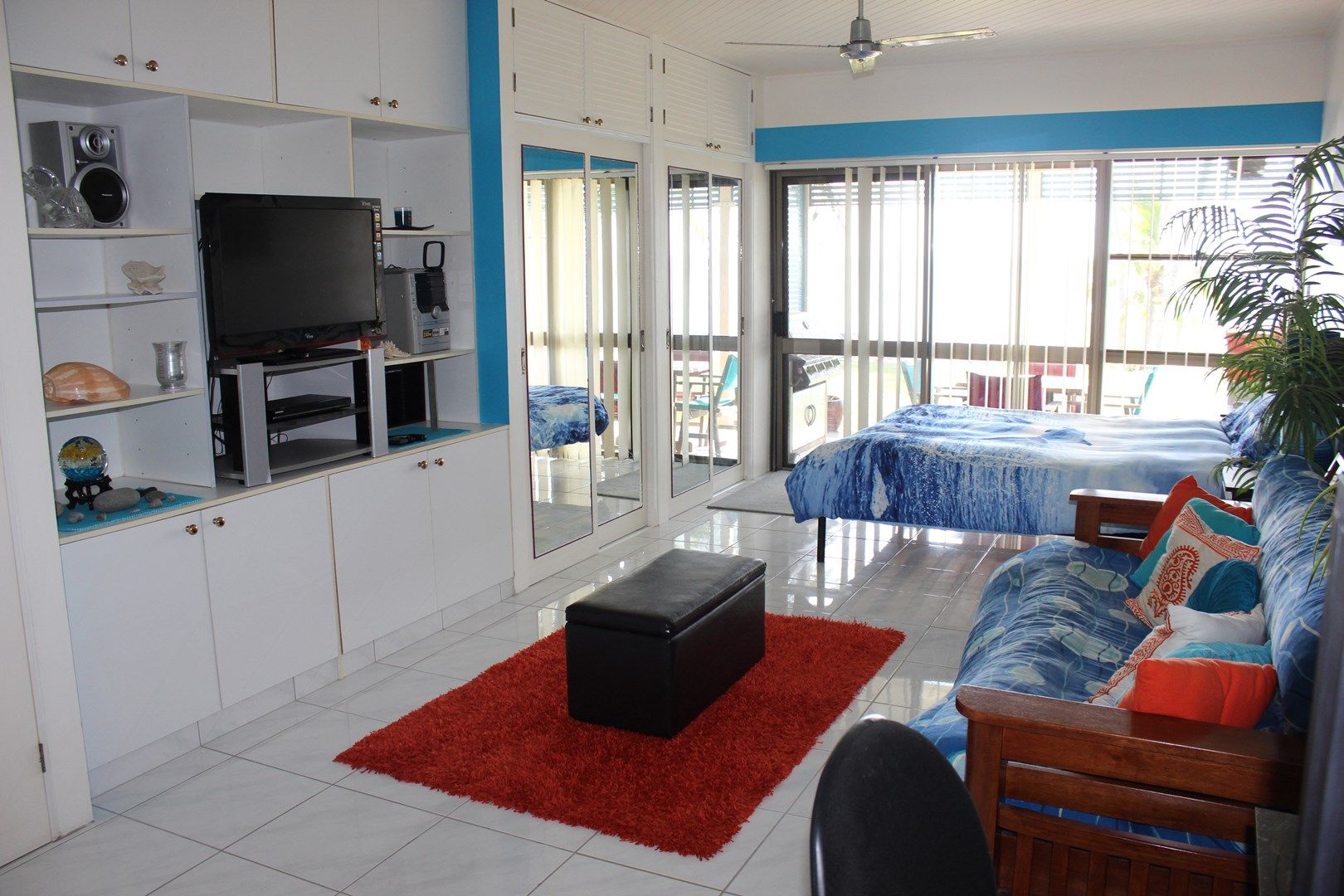 2/2 Beach Road, Dolphin Heads QLD 4740, Image 0