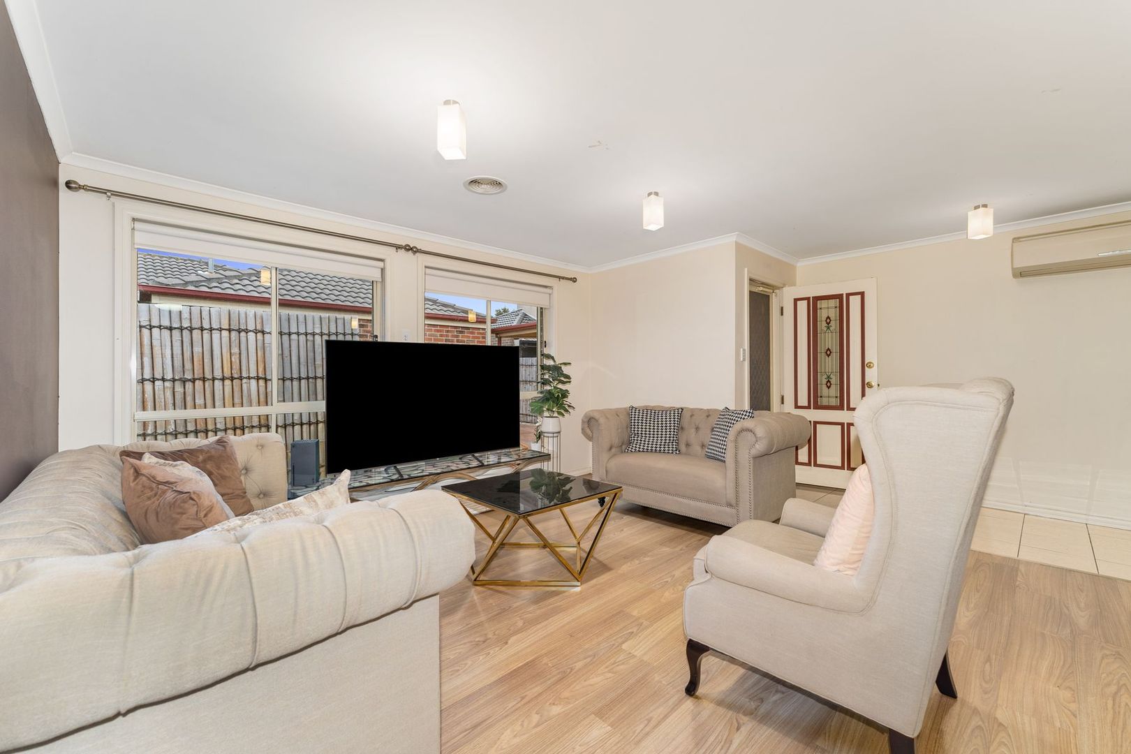 2/7 Crown Court, Tarneit VIC 3029, Image 1