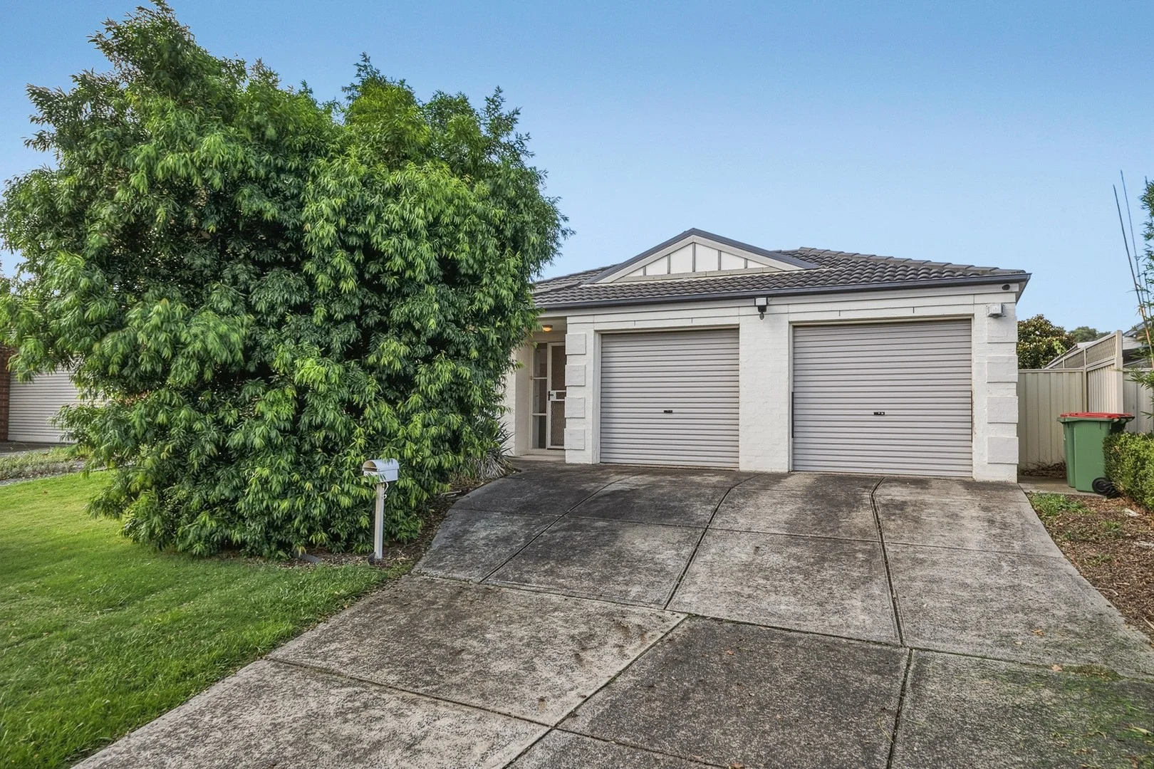 10 Teal Place, Pakenham VIC 3810