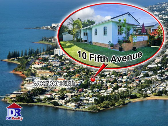 10 Fifth Avenue, Scarborough QLD 4020