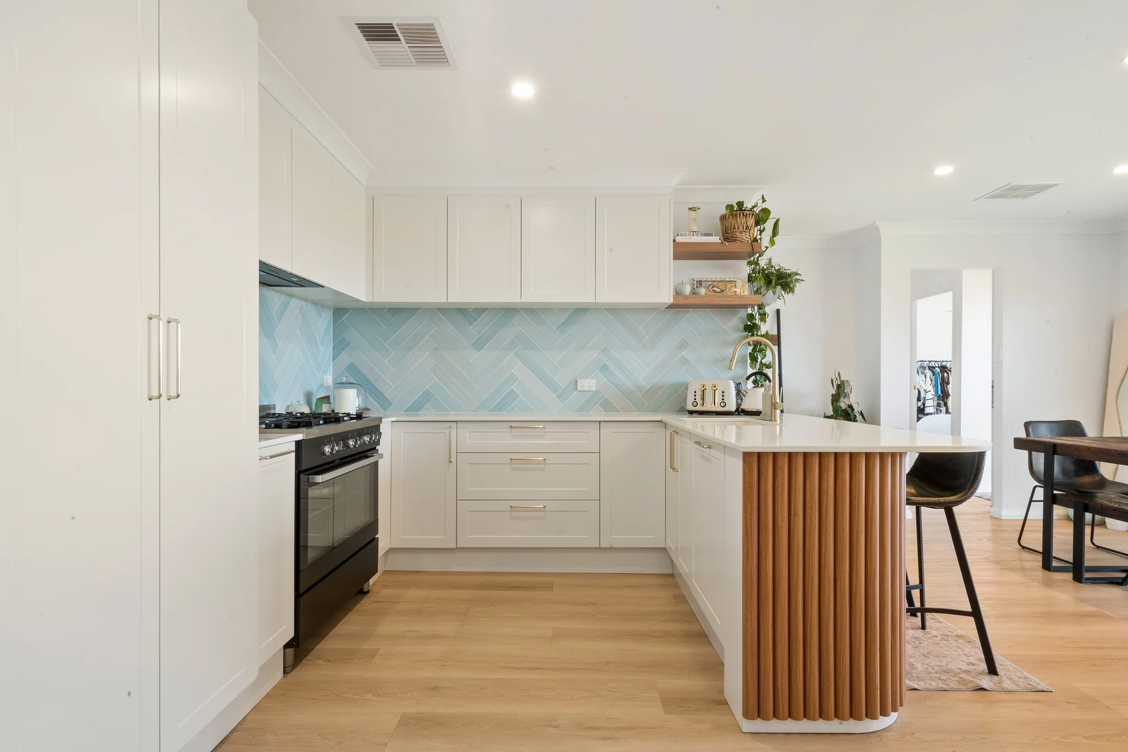 Additional image 4 of 24 Scenic Crescent, Albion Park NSW 2527