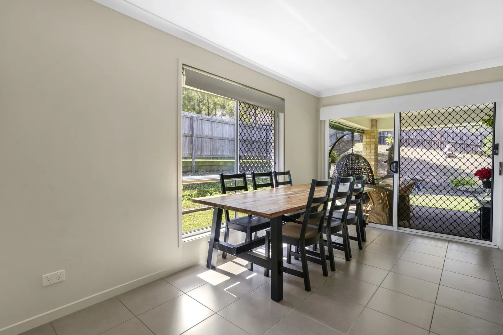 Additional image 3 of 35 Cornforth Crescent, Kirkwood QLD 4680
